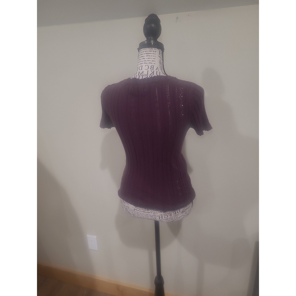 American Eagle women SZ S Short sleeve ribbed knit burgandy button front sweater - Picture 6 of 12
